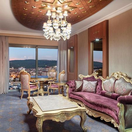 Doubletree By Hilton Istanbul Atasehir Hotel & Conference Centre Εξωτερικό φωτογραφία