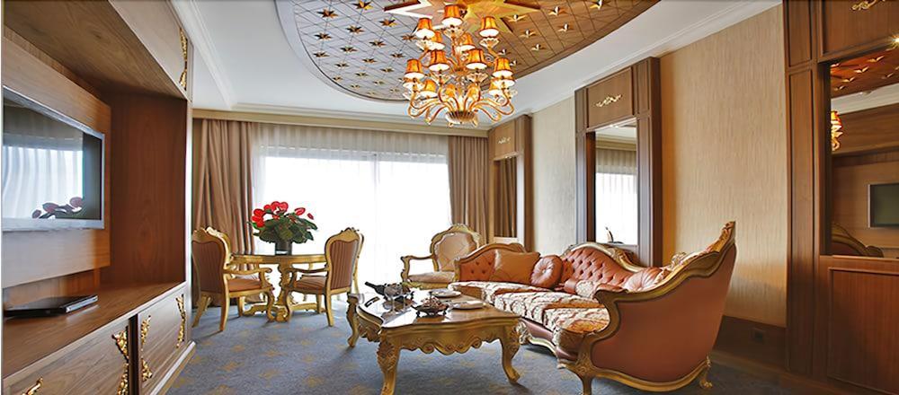 Doubletree By Hilton Istanbul Atasehir Hotel & Conference Centre Εξωτερικό φωτογραφία