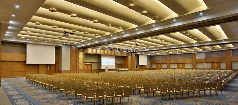 Doubletree By Hilton Istanbul Atasehir Hotel & Conference Centre Εξωτερικό φωτογραφία