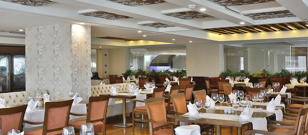 Doubletree By Hilton Istanbul Atasehir Hotel & Conference Centre Εξωτερικό φωτογραφία