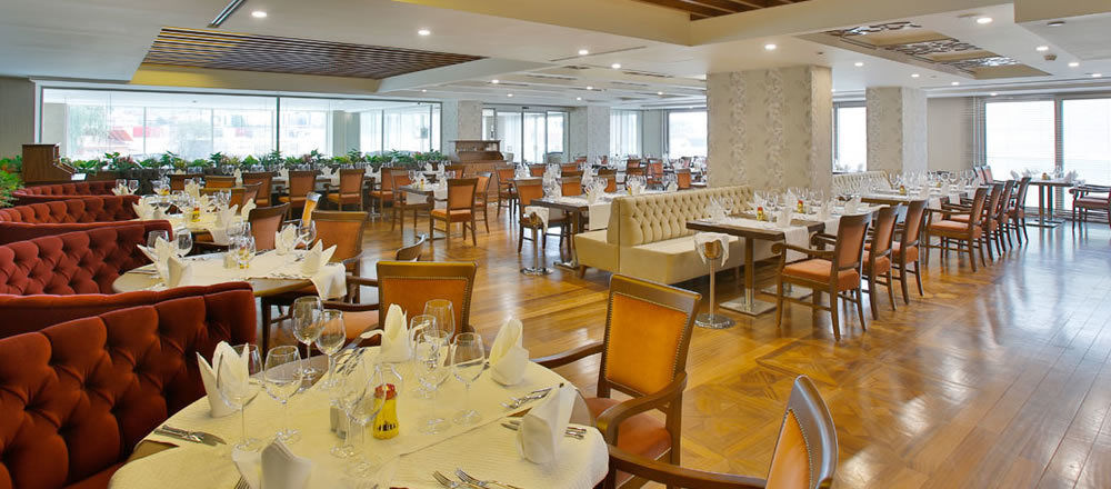 Doubletree By Hilton Istanbul Atasehir Hotel & Conference Centre Εξωτερικό φωτογραφία